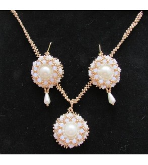 Ručně vyráběná sada bižuterie