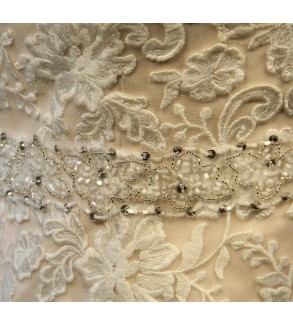 Svatební šaty Carrie šití na míru