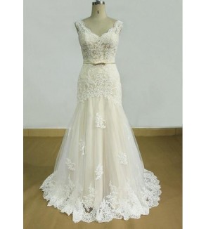 Svatební šaty Krysten - šití na míru