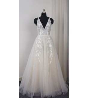 Svatební šaty Laura - šití na míru