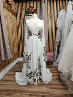 Květinové šaty Claudie bílé...