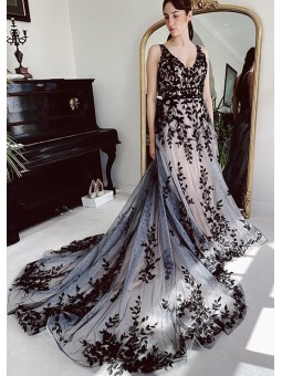 Černé svatební šaty Noelani...